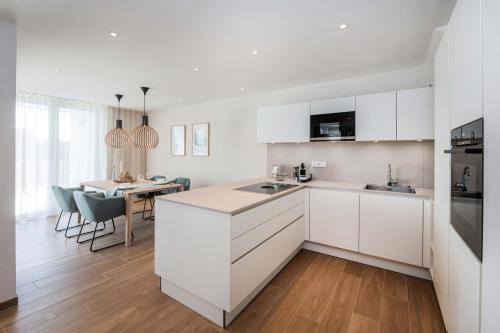 Η κουζίνα ή μικρή κουζίνα στο Lichtenberg Lodges