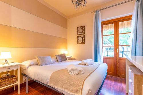 Justino Triana Suite By Valcambre