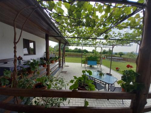 Πισίνα στο ή κοντά στο Căsuța din Deal