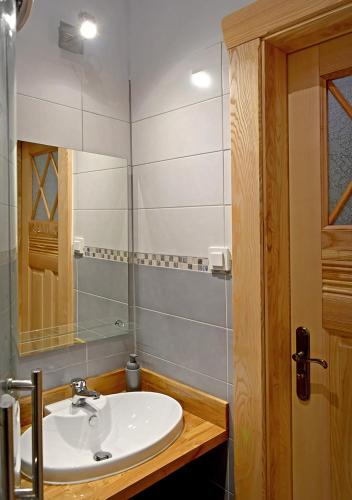 Ένα μπάνιο στο Dali ApartHOTEL