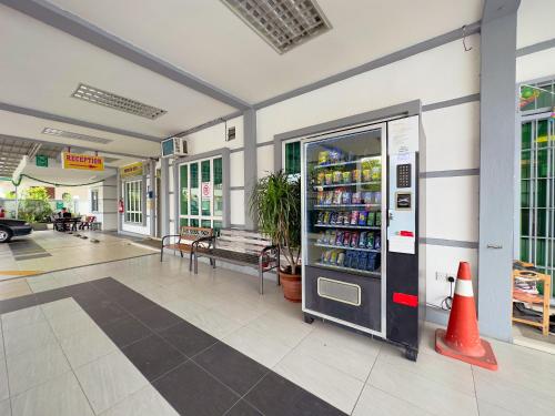 Gambar di galeri bagi Borneo Inn di Kota Kinabalu