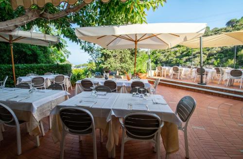 Fotografie z fotogalerie ubytování Hotel Anna v destinaci Fetovaia