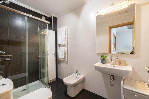 Ένα μπάνιο στο Apartamento Playa Bueu