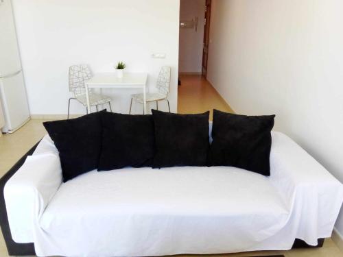 Apartamento de 1 dormitorio en Calle Vela photo 111