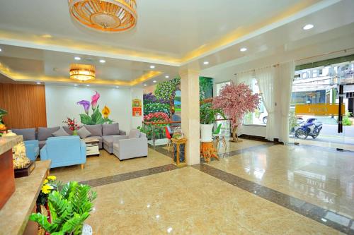 Khu vực sảnh/lễ tân tại HANZ Pho Hoa Hotel
