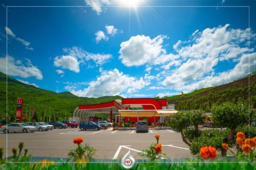 Vue générale sur la montagne ou vue sur la montagne depuis l'hôtel