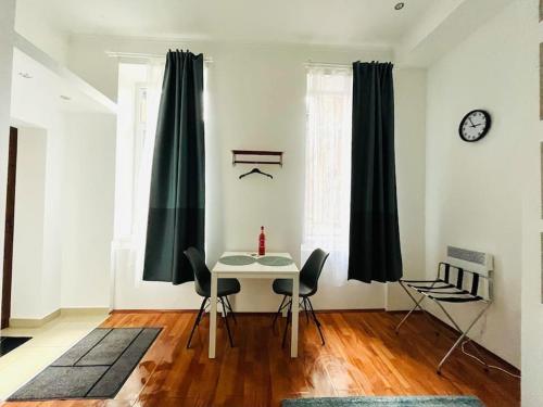 Kazy8 New Life Apartment 1075 Budapest, 8 Kazinczy utca kép - 3