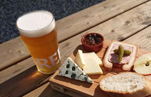 Nourriture dans l'auberge ou à proximité