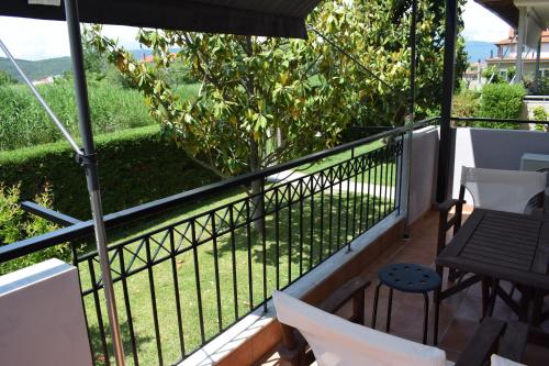 Μπαλκόνι ή βεράντα στο Nakis Apartment All Seasons
