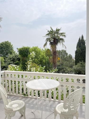 Gallery image of Ikigai Hotel Villa Rıfat in Adalar