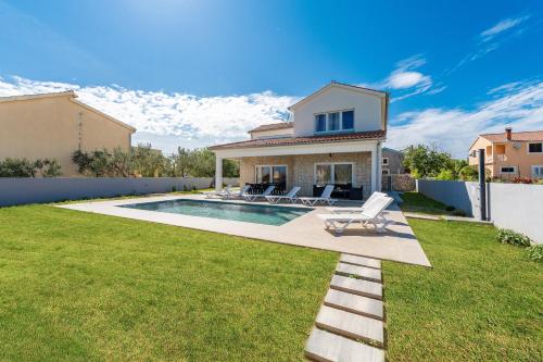 Fotografie z fotogalerie ubytování Villa Sophia v destinaci Privlaka