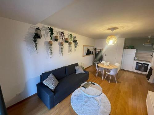 Kuchyň nebo kuchyňský kout v ubytování Le Grand Rue