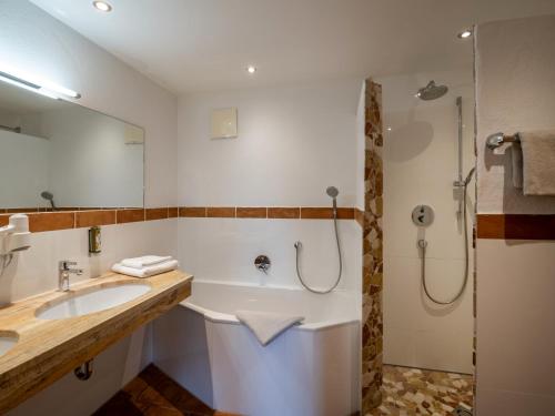 Koupelna v ubytování jezz AlmResort Ellmau