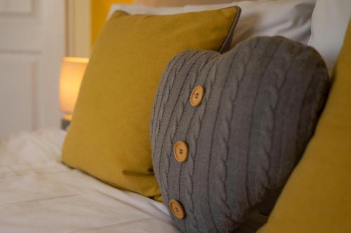 Postel nebo postele na pokoji v ubytování 4 Meadow View Lodge - 2 Bed-sleeps 4-TJS4MV