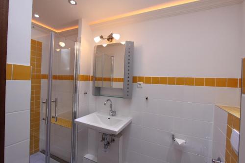 Ένα μπάνιο στο Grömitz- Center II App 37 inkl WLAN