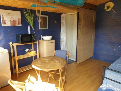 Gallery image of Chambre d opale in Figari