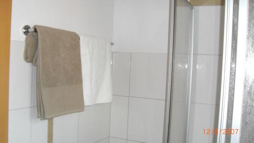 Bilik mandi di Ferienlodge Karwendelblick