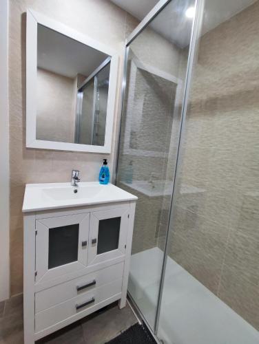 Apartamentos BENALBEACH