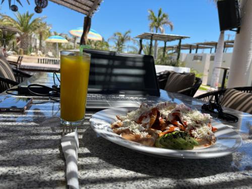 Ventana Blue Hotel – Photos 2