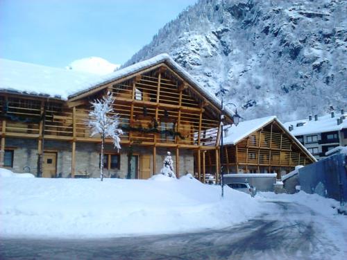 Nespecifikovaný výhled na hory nebo výhled na hory při pohledu z apartmánu