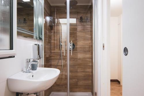 Affittacamere Guesthouse in Historical Center near to Subway of Toledo Station