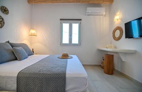 Pregadi Cycladic Suite
