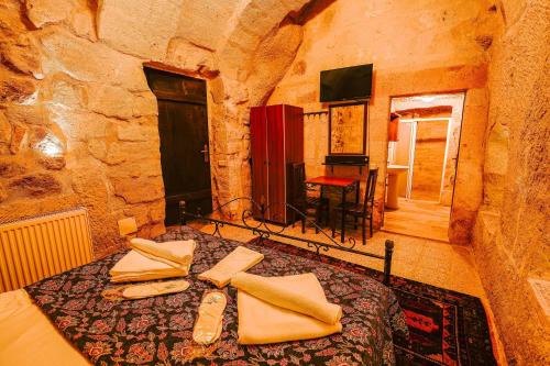 Alaca Cave Cappadociaにあるテレビまたはエンターテインメントセンター