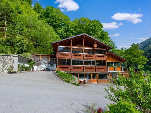 Spacious apartment in Tschagguns with garden