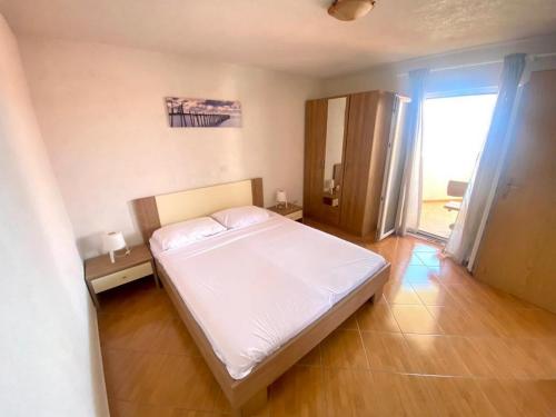 Posteľ alebo postele v izbe v ubytovaní Seaside secluded apartments Cove Tvrdni Dolac, Hvar - 12655