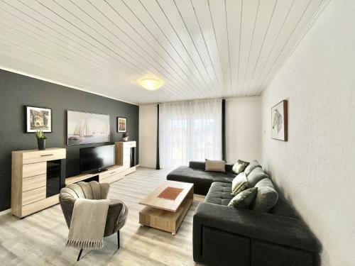 Apartments with parking space Vodice - 21305