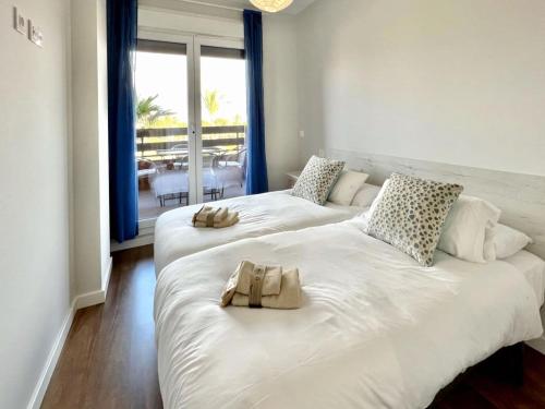Postel nebo postele na pokoji v ubytování Pleasant holiday home in Motril with shared pool