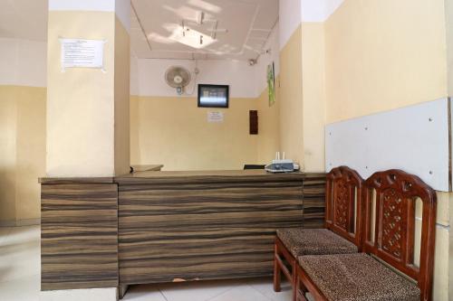 Televisyen dan/atau pusat hiburan di Hotel O AKBAR PALACE