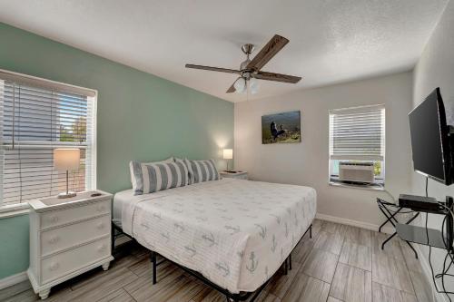 Postel nebo postele na pokoji v ubytování Bungalow B