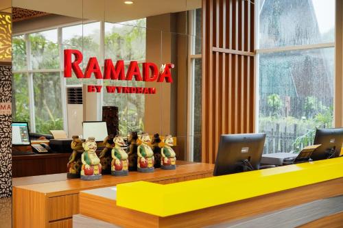 Certifikát, hodnocení, plakát nebo jiný dokument vystavený v ubytování Ramada by Wyndham Yogyakarta
