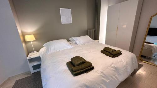 The NOTARY - Athens tesisinde bir odada yatak veya yataklar