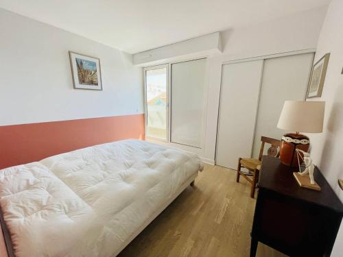 Appartement 4 chambres avec terrasse et parking à Arcachon, accès direct aux plages