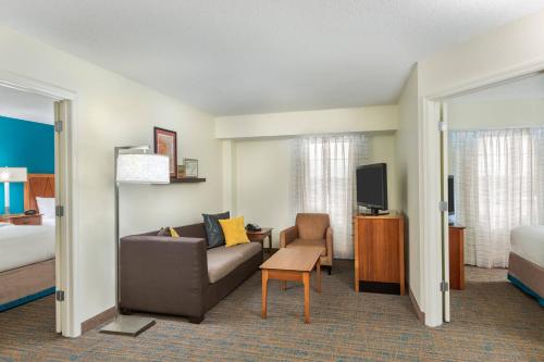 Residence Inn by Marriott St. Louis Downtown Image