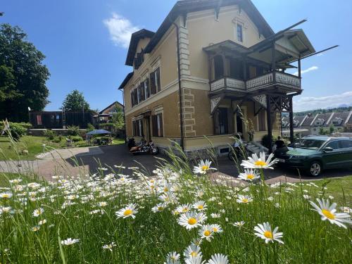 Historische Villa im Zentrum Velden