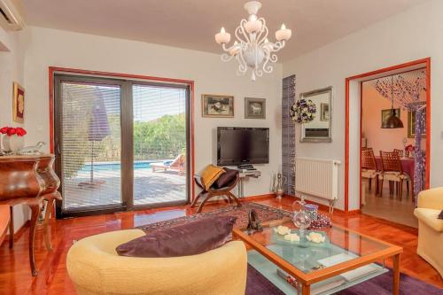 Villa Aquarius - A Private Oasis, Perfect for Guests Who Enjoy Naturist Swimming and Sunbathing