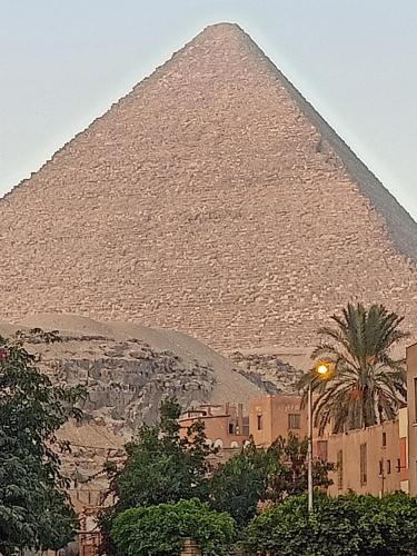 Big , Pyramid view