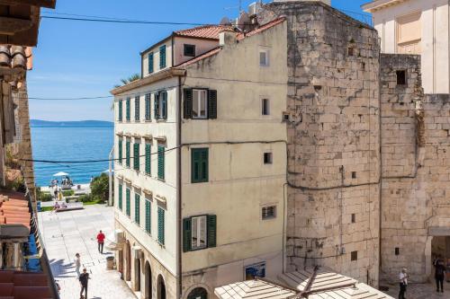 Diocletian's Gem - ZF Split Center