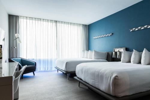 Postel nebo postele na pokoji v ubytování Marriott Maracay Golf Resort