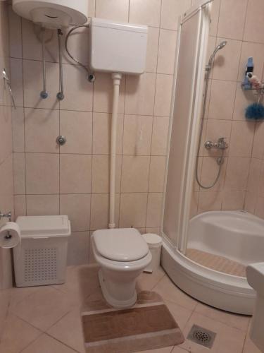 Angelia Apartment photo 3