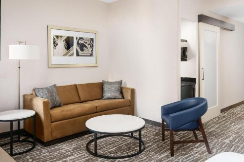 Fairfield Inn & Suites by Marriott New York Midtown Manhattan/Penn Station Image