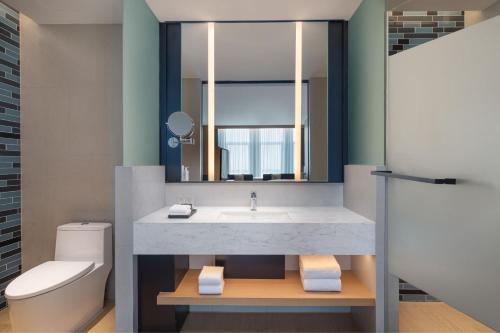 Ένα μπάνιο στο Fairfield by Marriott Liaocheng Dongchangfu