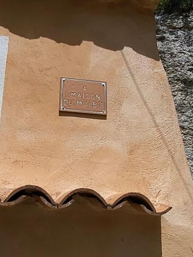 Photo de la galerie de l'établissement La maison du mulet, à Saint-Saturnin-lès-Apt
