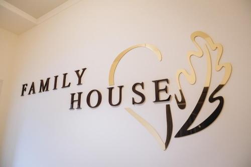 Фотография из галереи Family House в Виннице