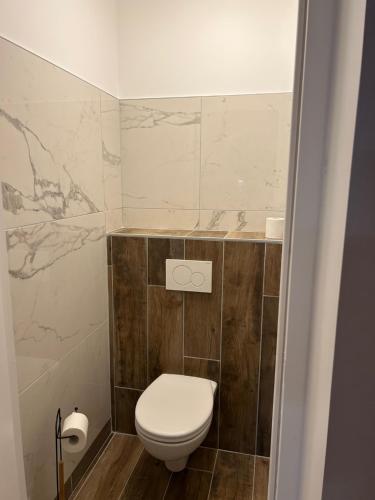 Ένα μπάνιο στο CHAMBRE LA SUITE pres GARE GRENOBLE