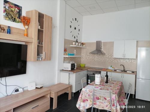Kuchyň nebo kuchyňský kout v ubytování Casa La Isleta, entre el puerto y la playa Las Canteras