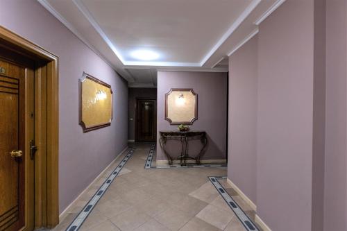Koupelna v ubytování Prince Hotel